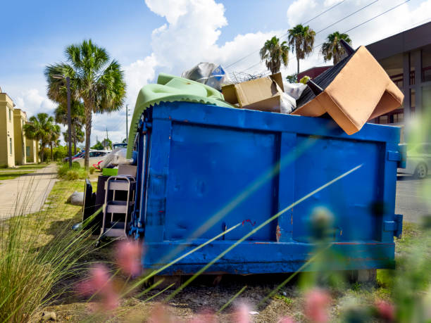 Best Yard Waste Removal  in Glendale, CA
